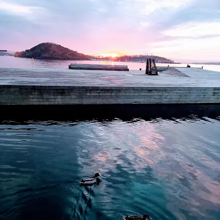 In Seaview By Station Отель типа 