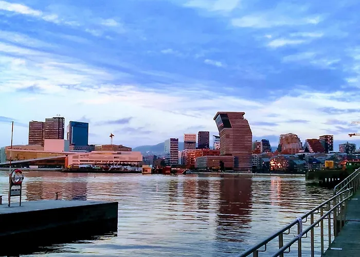 In Seaview By Station * Oslo